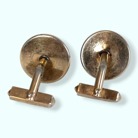 V. Swank Blue Chatoyant Cabochon Cufflinks - Picture 4 of 6